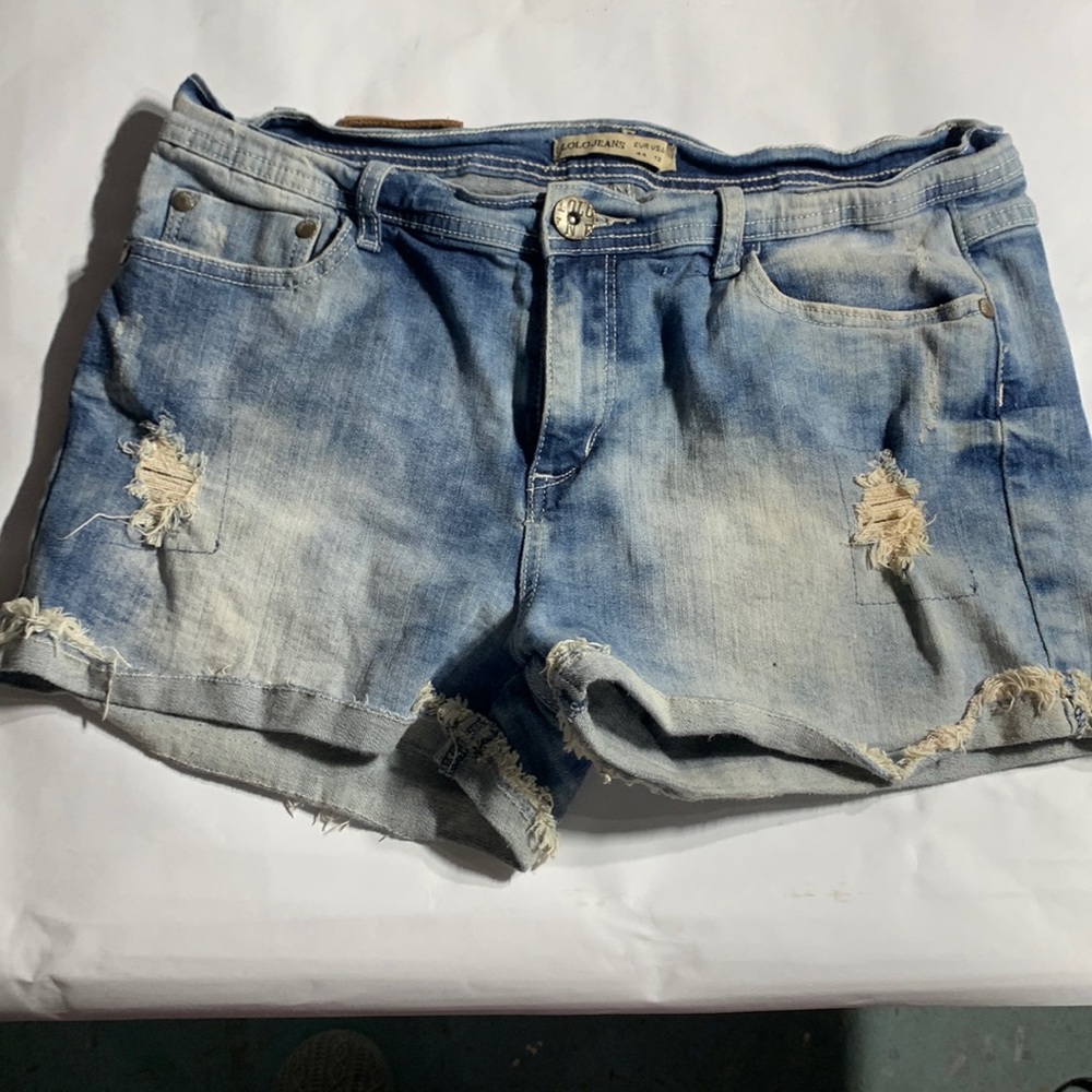 SHort loloJeans size 13